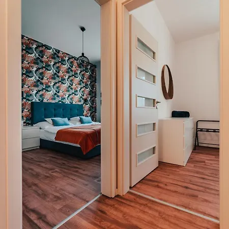 Topart Apartmanok ***** Algyo Exterior photo