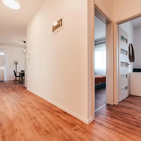 Topart Apartmanok ***** Algyo Exterior photo