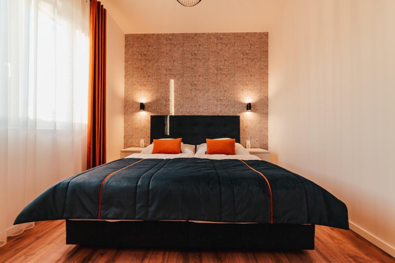 Apartment Topart ***** Algyo