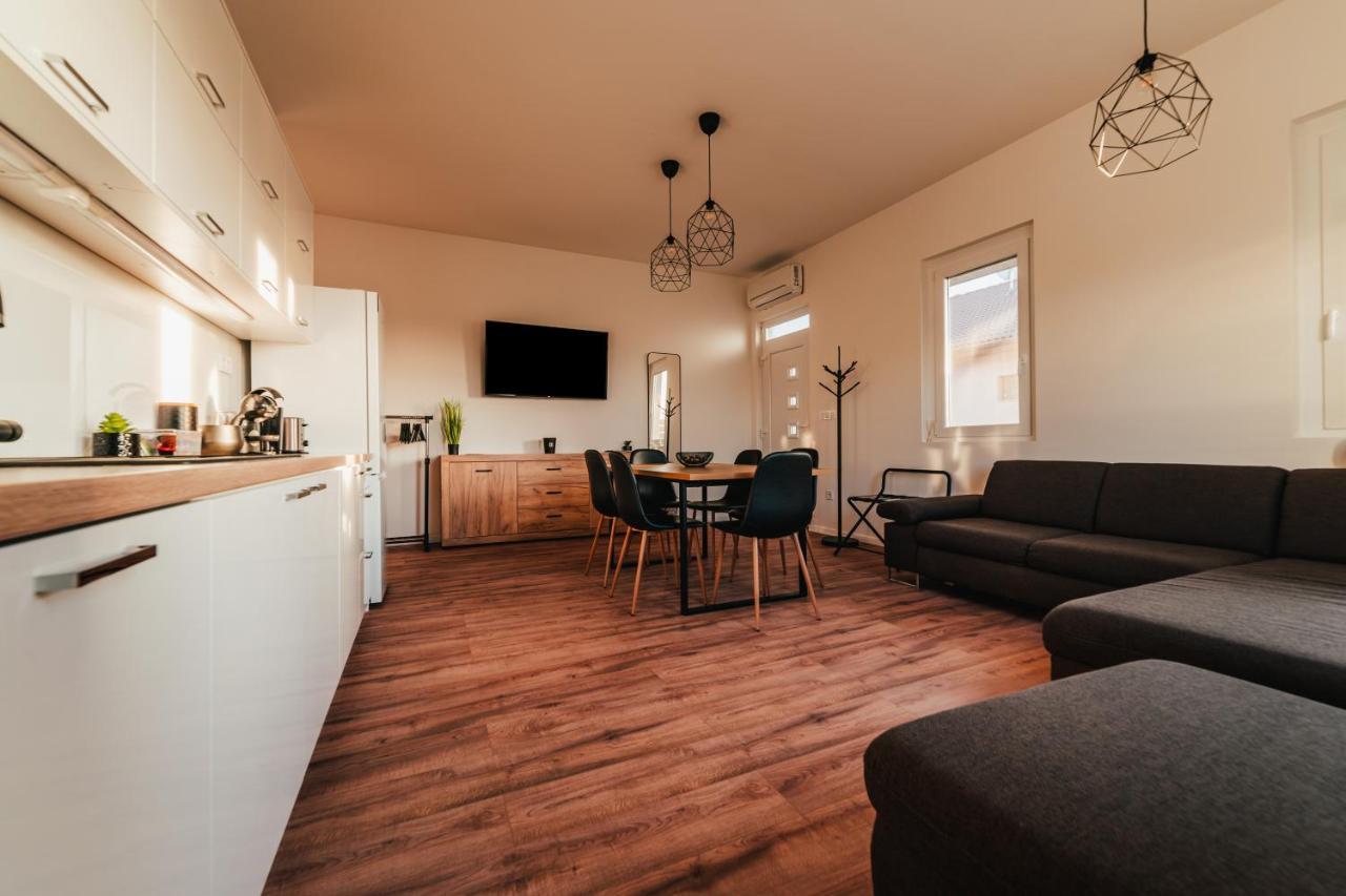 Apartment Topart *****